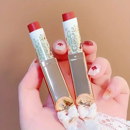 Rouge à lèvres mat effet brume, longue tenue, sans transfert — teinte Lace
