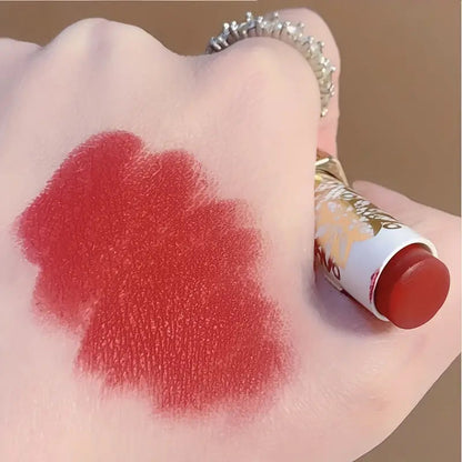 Rouge à lèvres mat effet brume, longue tenue, sans transfert — teinte Lace